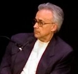 Antonio R Damasio